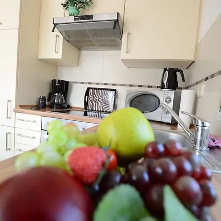Greta Comfortable Holiday Holiday home *